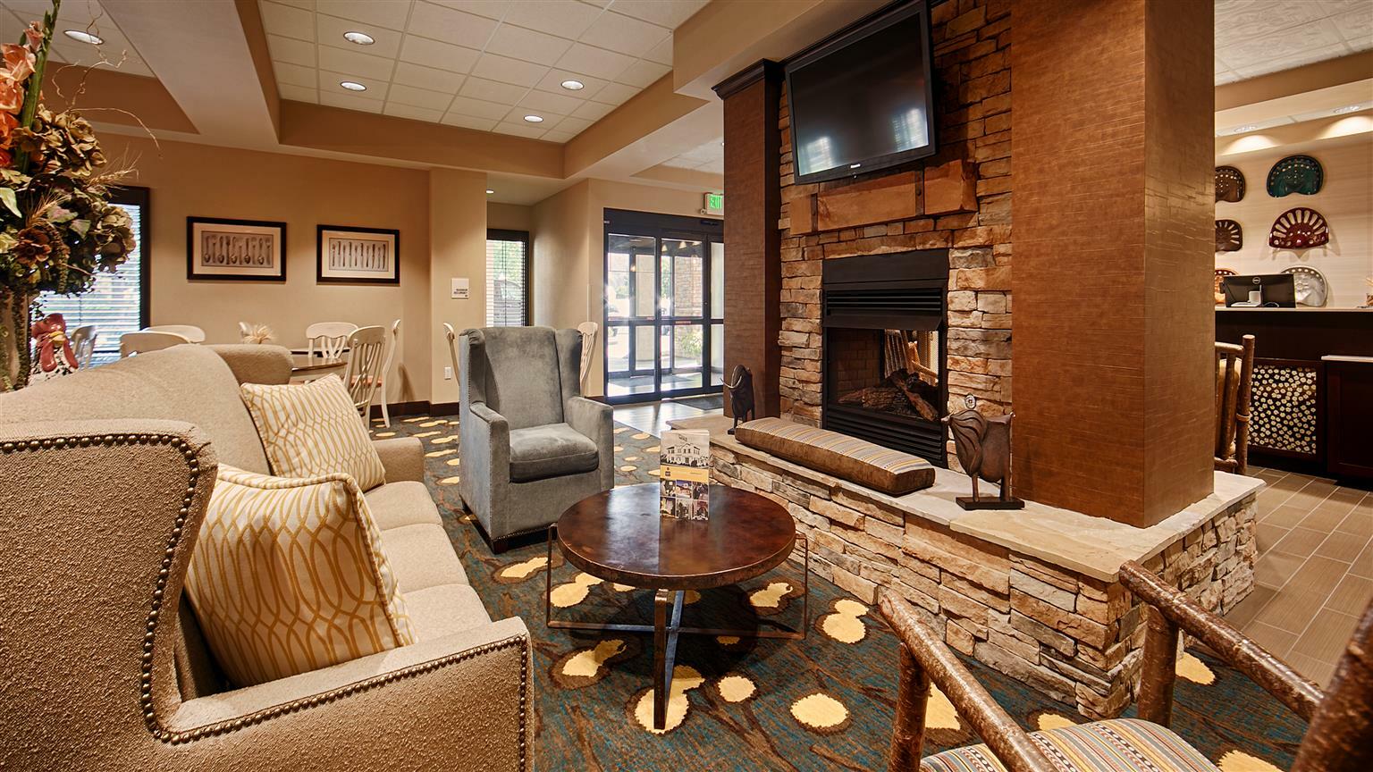 Best Western Plus Dayton Exterior photo